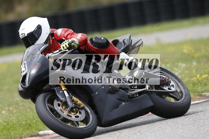 /37 28.07.2025 Dunlop Ride und Test Day ADR/Trackday Erfahren gelb Trackday schnell  rot/93